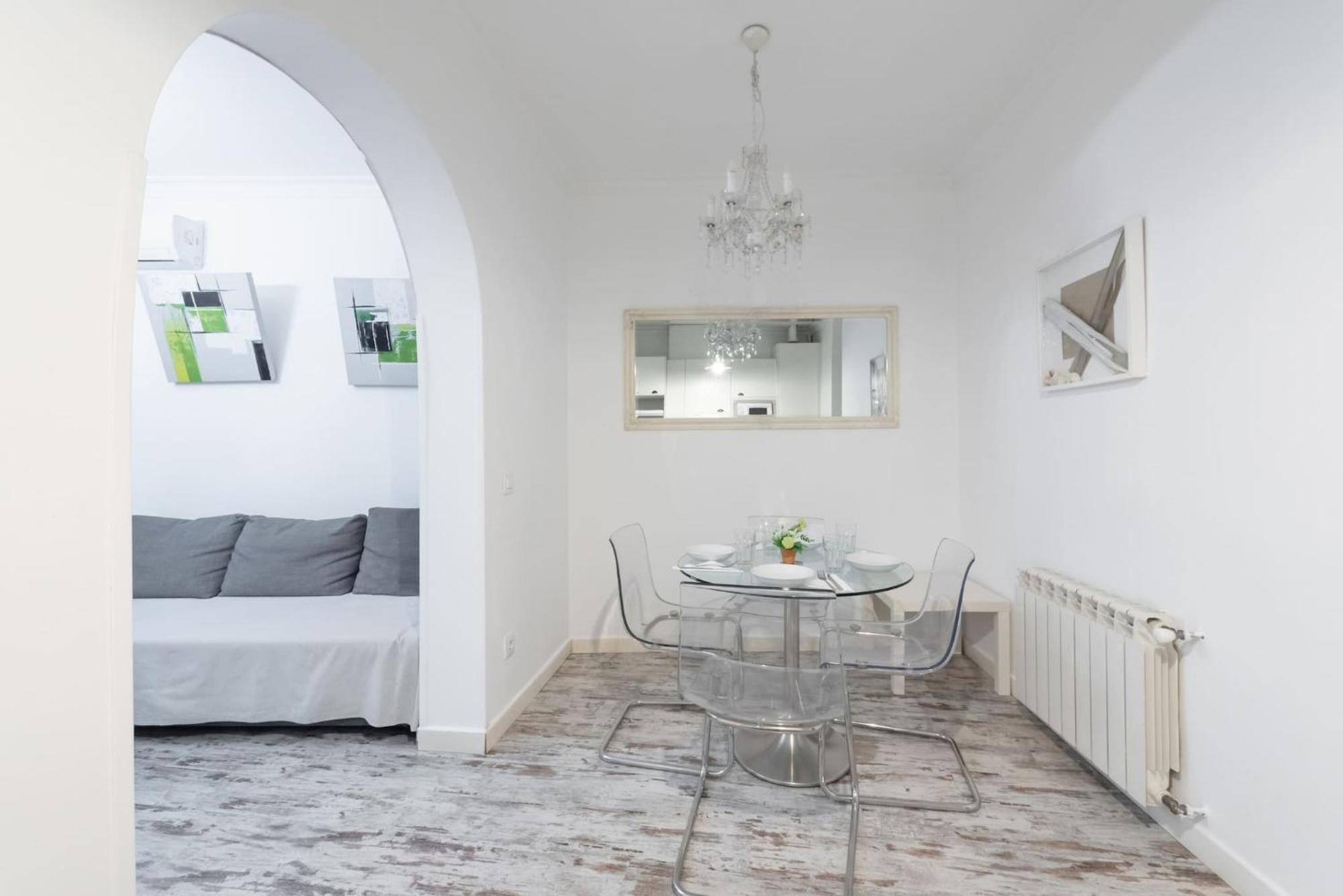 Apartamentos Day Madrid Plaza De Espana Centro Gran Via Sol Malasana Eksteriør bilde