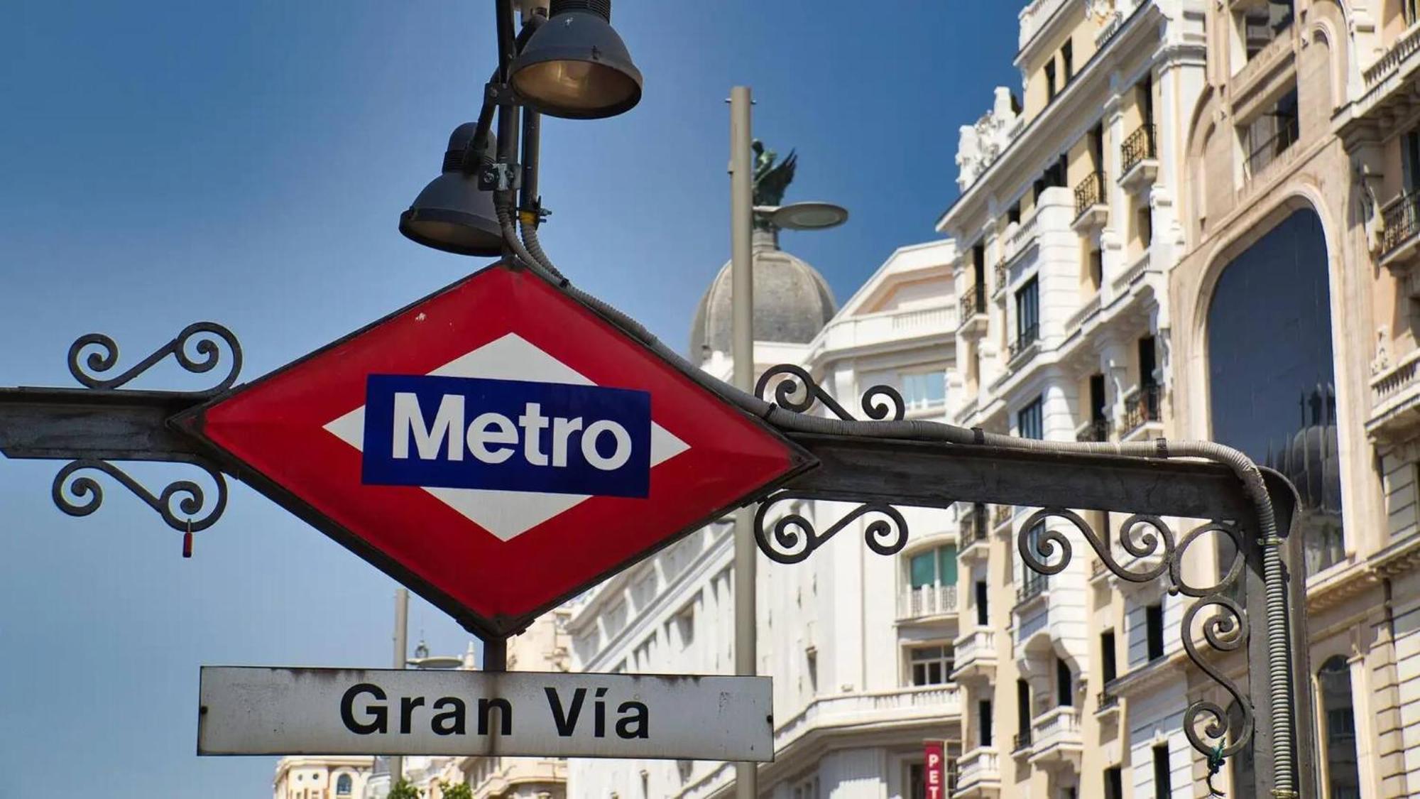 Apartamentos Day Madrid Plaza De Espana Centro Gran Via Sol Malasana Eksteriør bilde