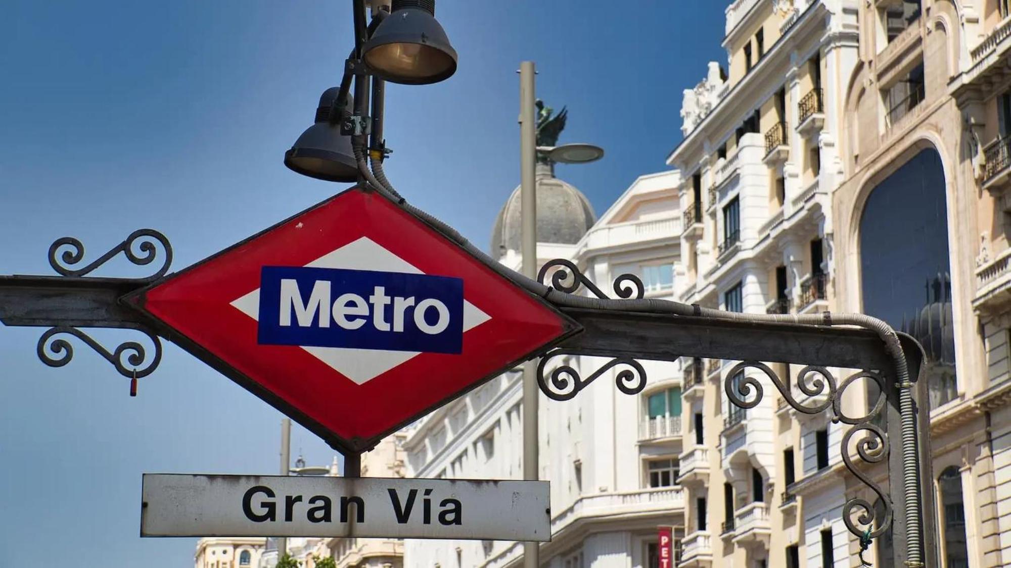 Apartamentos Day Madrid Plaza De Espana Centro Gran Via Sol Malasana Eksteriør bilde