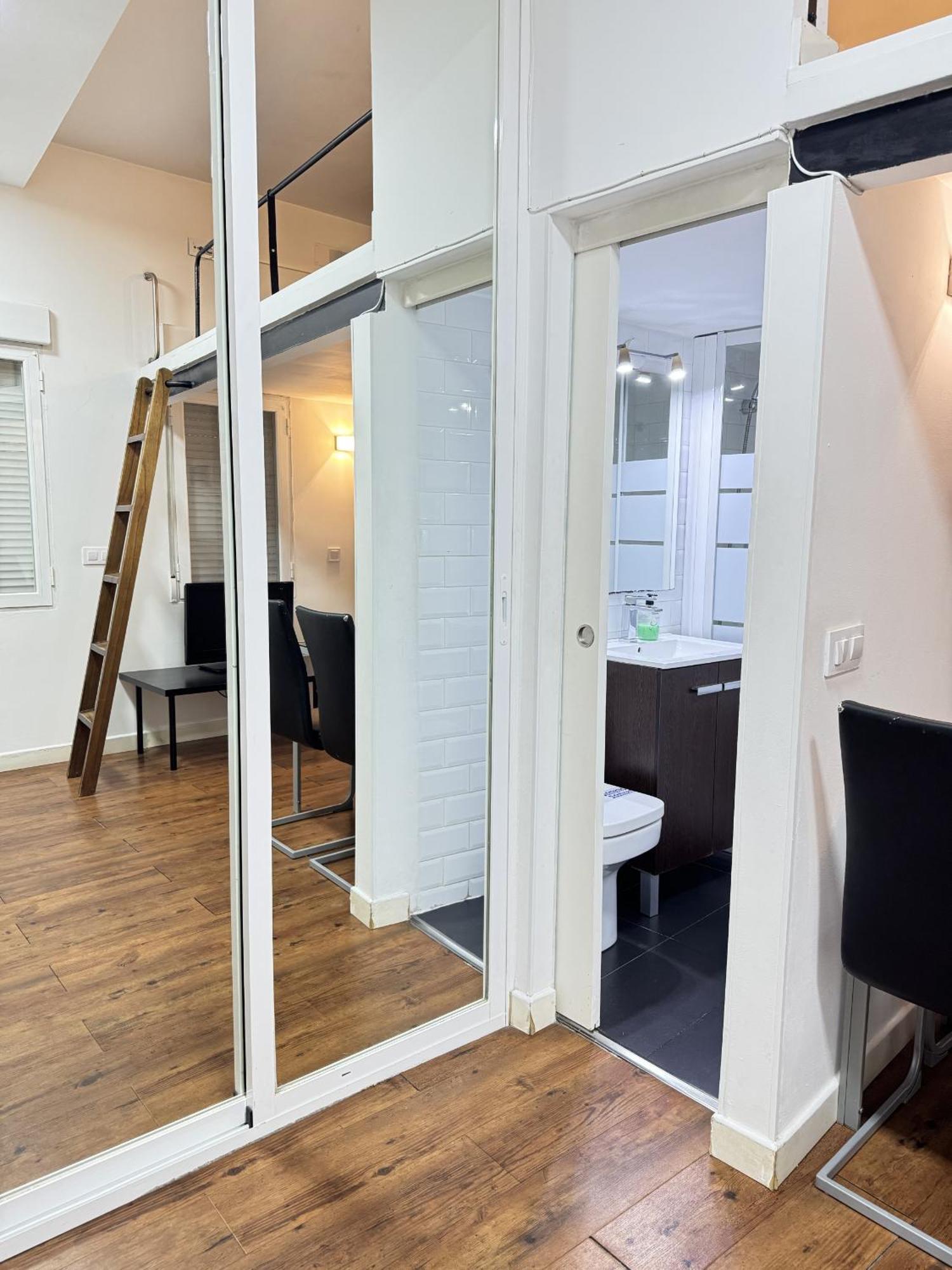 Apartamentos Day Madrid Plaza De Espana Centro Gran Via Sol Malasana Eksteriør bilde