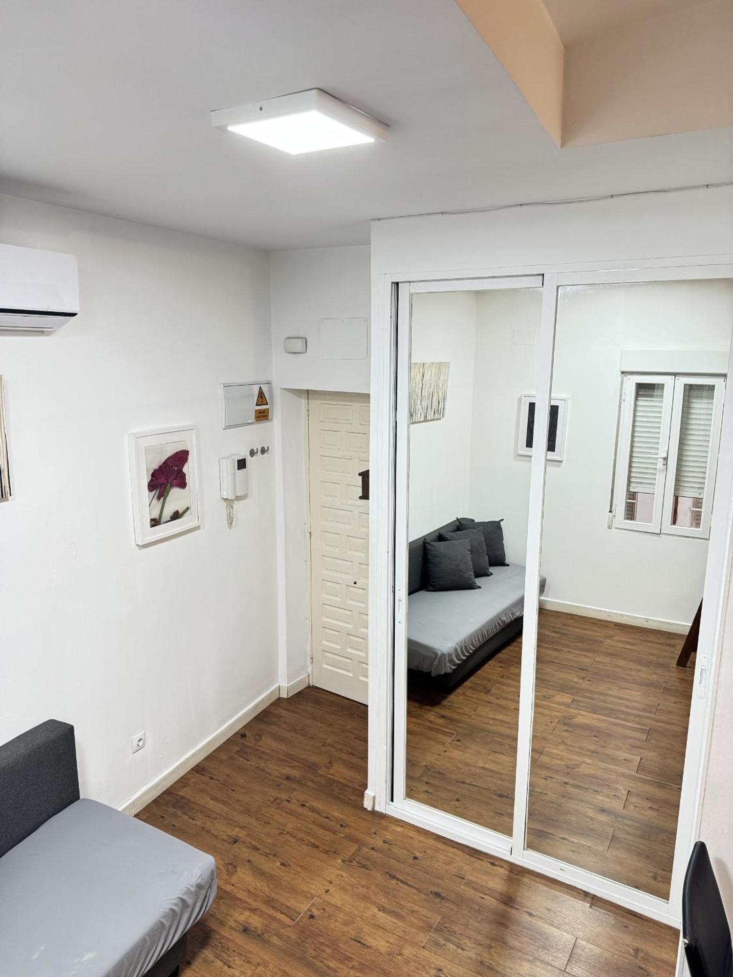 Apartamentos Day Madrid Plaza De Espana Centro Gran Via Sol Malasana Eksteriør bilde